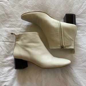 Italian made leather off white bootie Everlane block heel